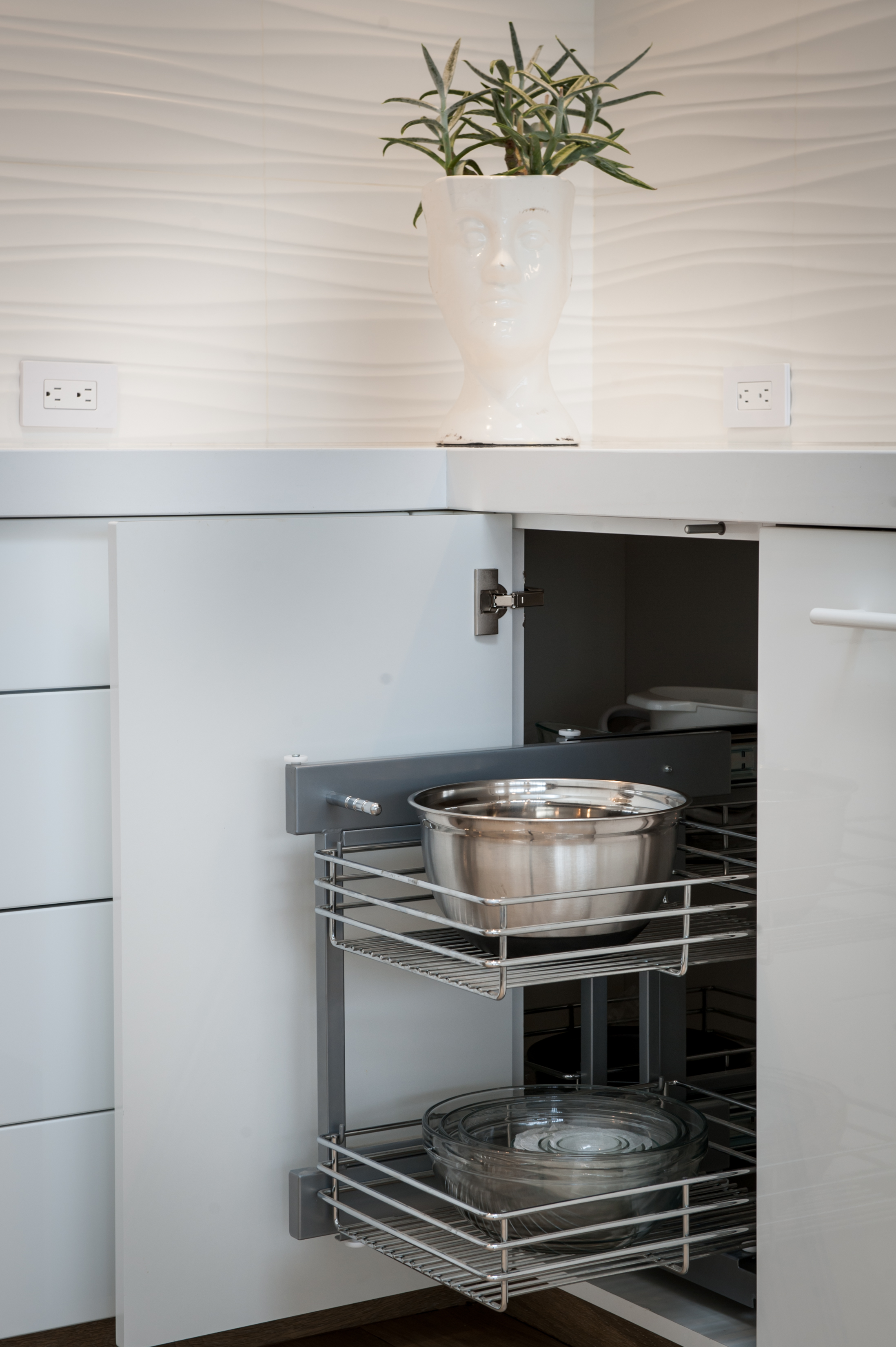Narrow Pull Out Storage - Crystal Cabinets