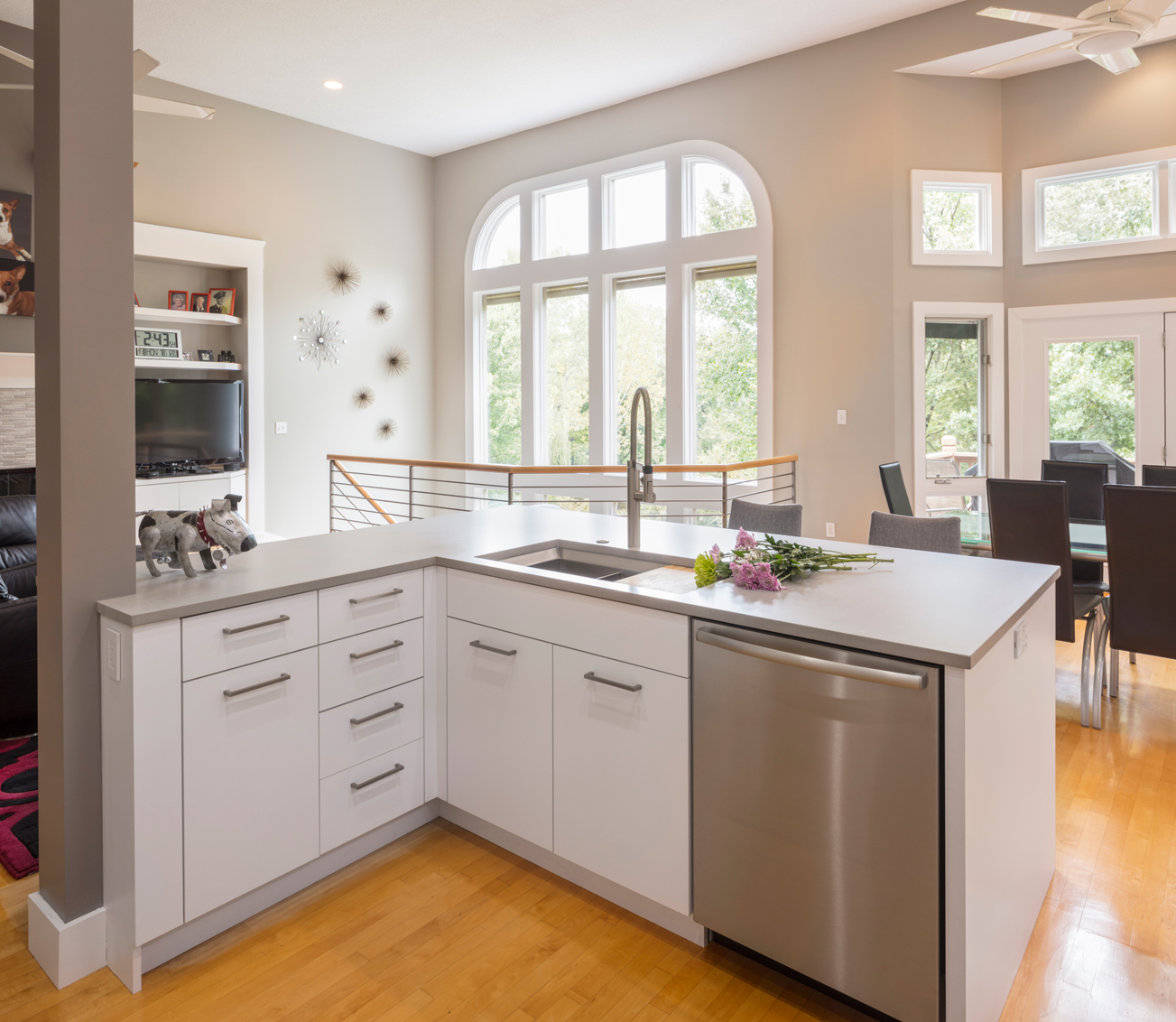 White laminate wall cabinets